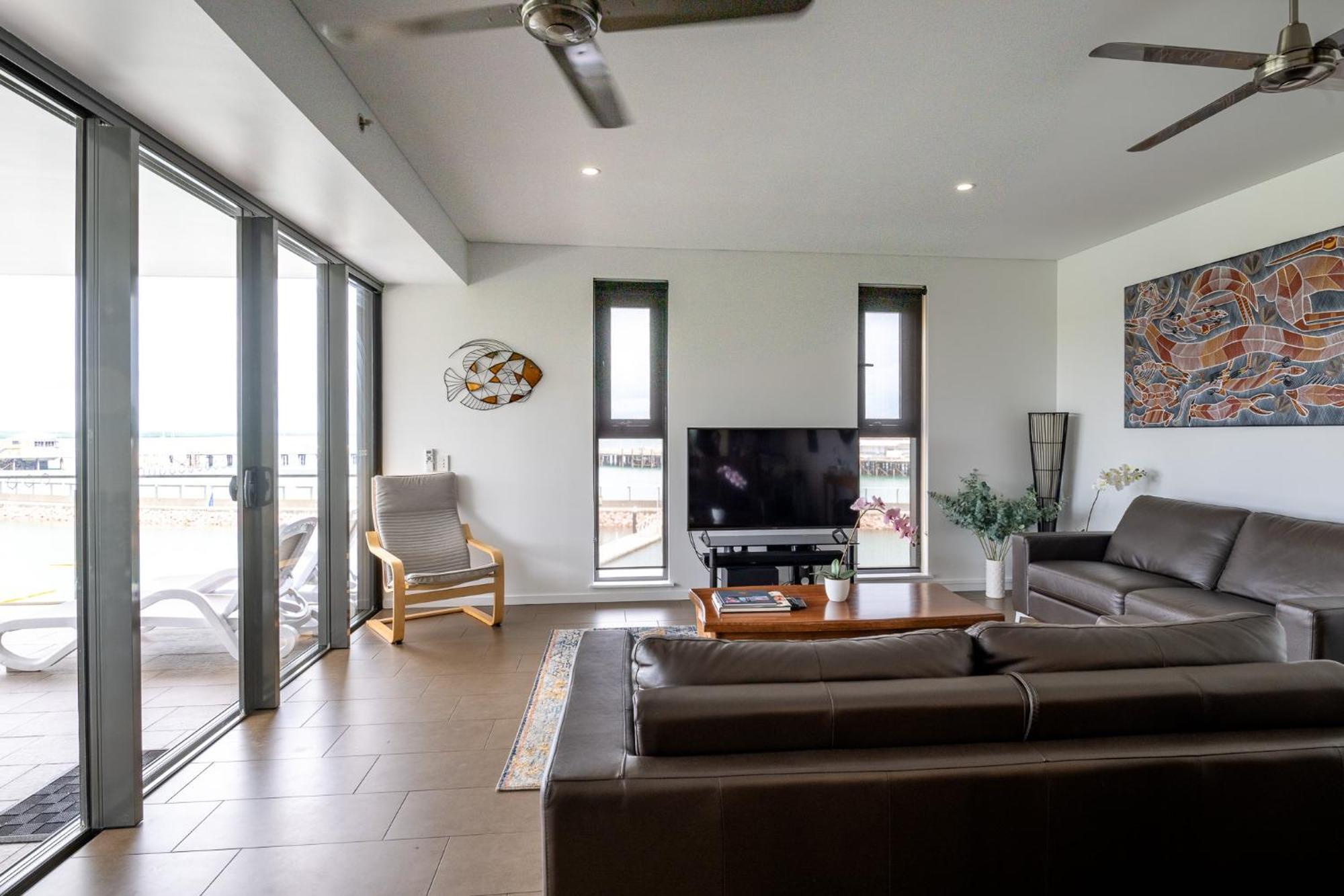 Apartment Serenity Neptuna - 3brm Luxury At Waterfront